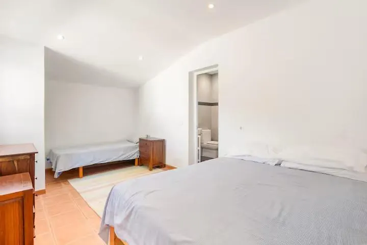 Casa Maitzgon - Renovada Villa Con Piscina Y Jardin Cap d'en Font 0*,  Spanje
